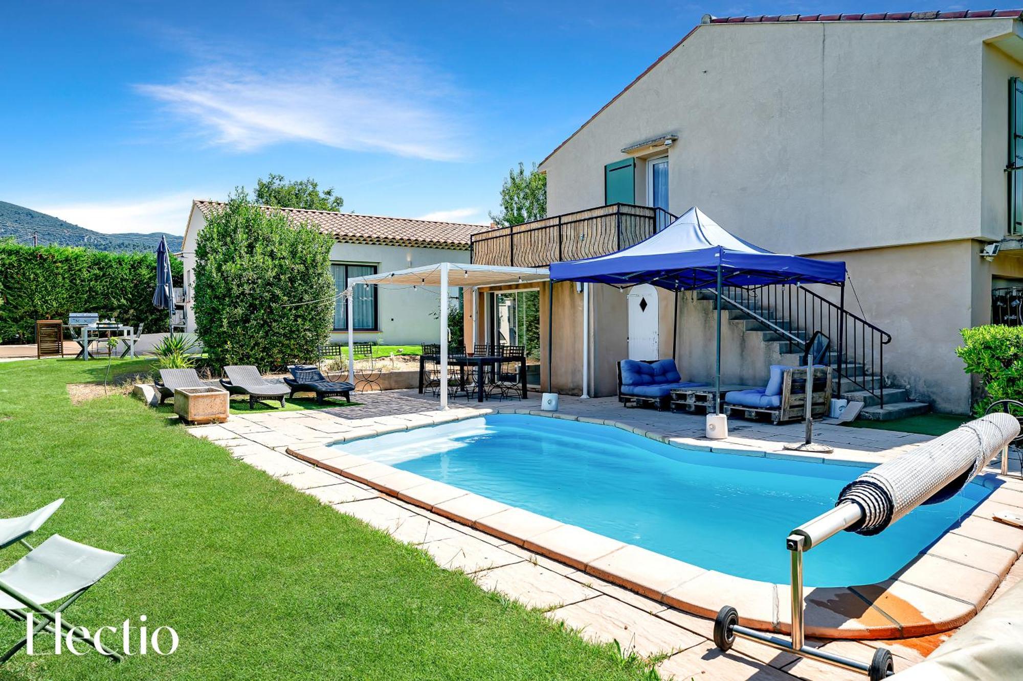 Villa Oliveda - Piscine & Salon Cinema Lourmarin Exteriér fotografie